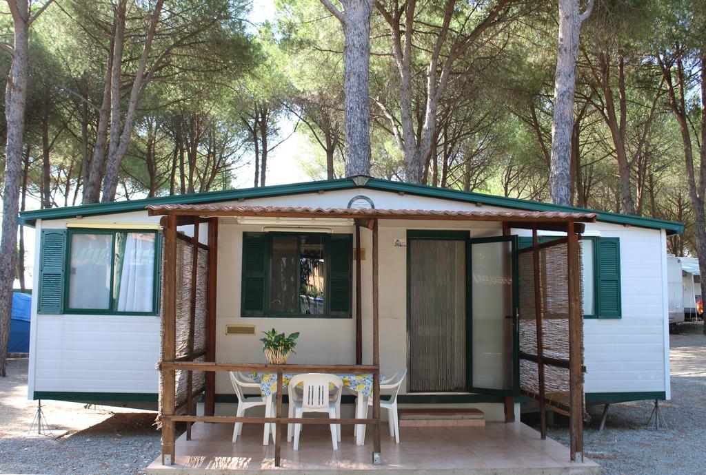 Villaggio Camping Lungomare Cropani Bagian luar foto
