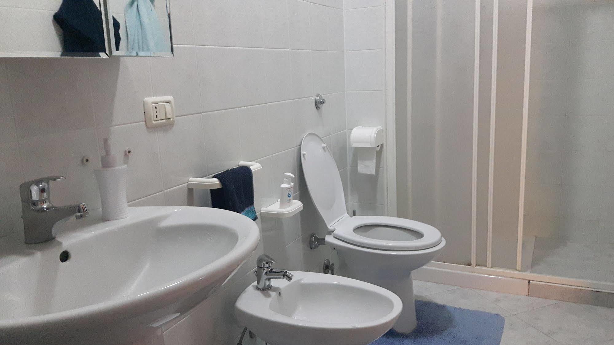 Villaggio Camping Lungomare Cropani Bagian luar foto